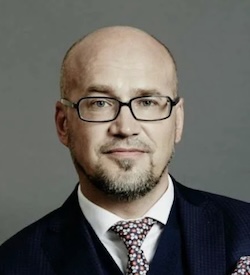 Эдуард Исецкий