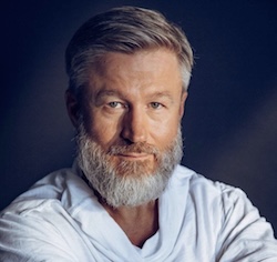 Сергей Кулаков